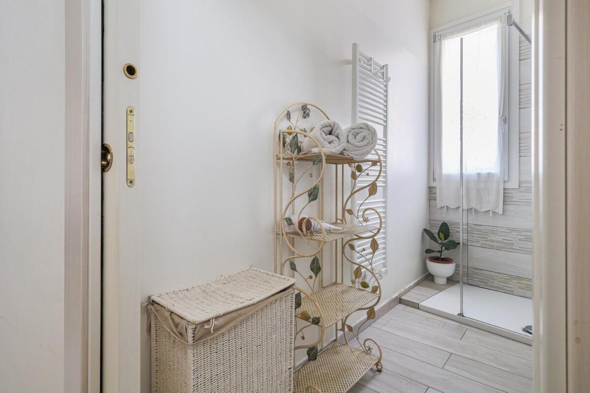 Jacuzzi & Relax - Casa Indipendente 20Min Da Milano Villa Zelo Buon Persico Ngoại thất bức ảnh