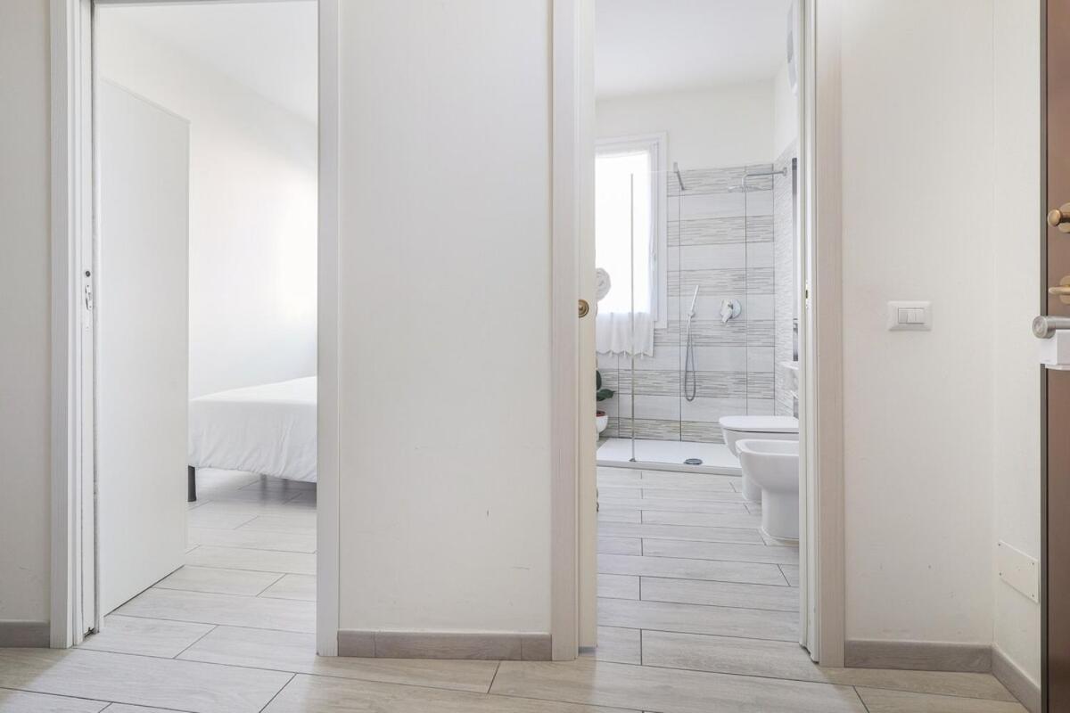 Jacuzzi & Relax - Casa Indipendente 20Min Da Milano Villa Zelo Buon Persico Ngoại thất bức ảnh