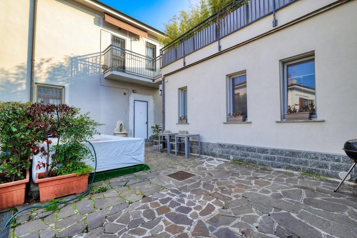 Jacuzzi & Relax - Casa Indipendente 20Min Da Milano Villa Zelo Buon Persico Ngoại thất bức ảnh